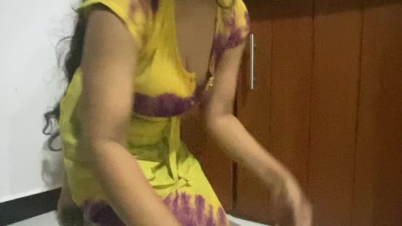 Arabicqueen: Upřímná práce tetičky a aadianské služky