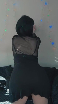 Mavis Dracula, твоя жадная до спермы подруга-вампир - Ezra Faith - MP4 HD