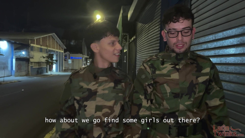 Latin Twinks: Cặp song sinh quân sự thuyền trưởng biết carlitoxxx bí...