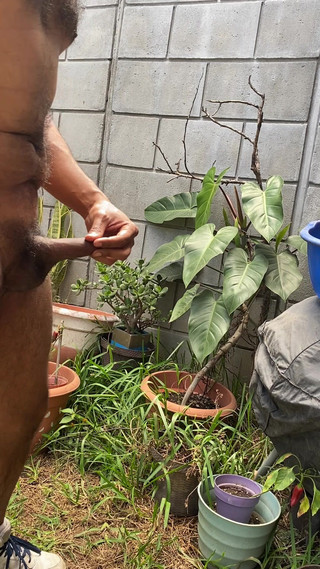 KING_TiBURON: Ben dışarıda bronzlaşırken tek başına mastürbasyon