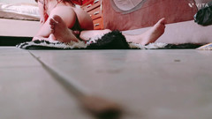 Kamila6922: Aku ngajak tetanggaku untuk ngentot dia di karpet baru tanpa...