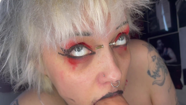 Glitterqueen1999: Мінет бойфренда на день народження, неохайний глибокий заглот, губна плювання