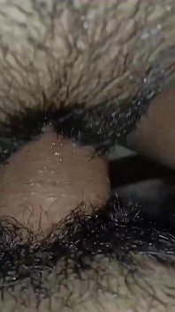 배다른 오빠의 거대한 자지를 사랑하는 발정난 의붓 여동생