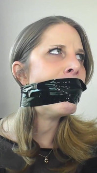 Cassie's BDSM Gag Try on and Talk