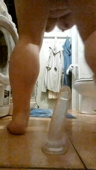 Room love: Miluješ moje dildo