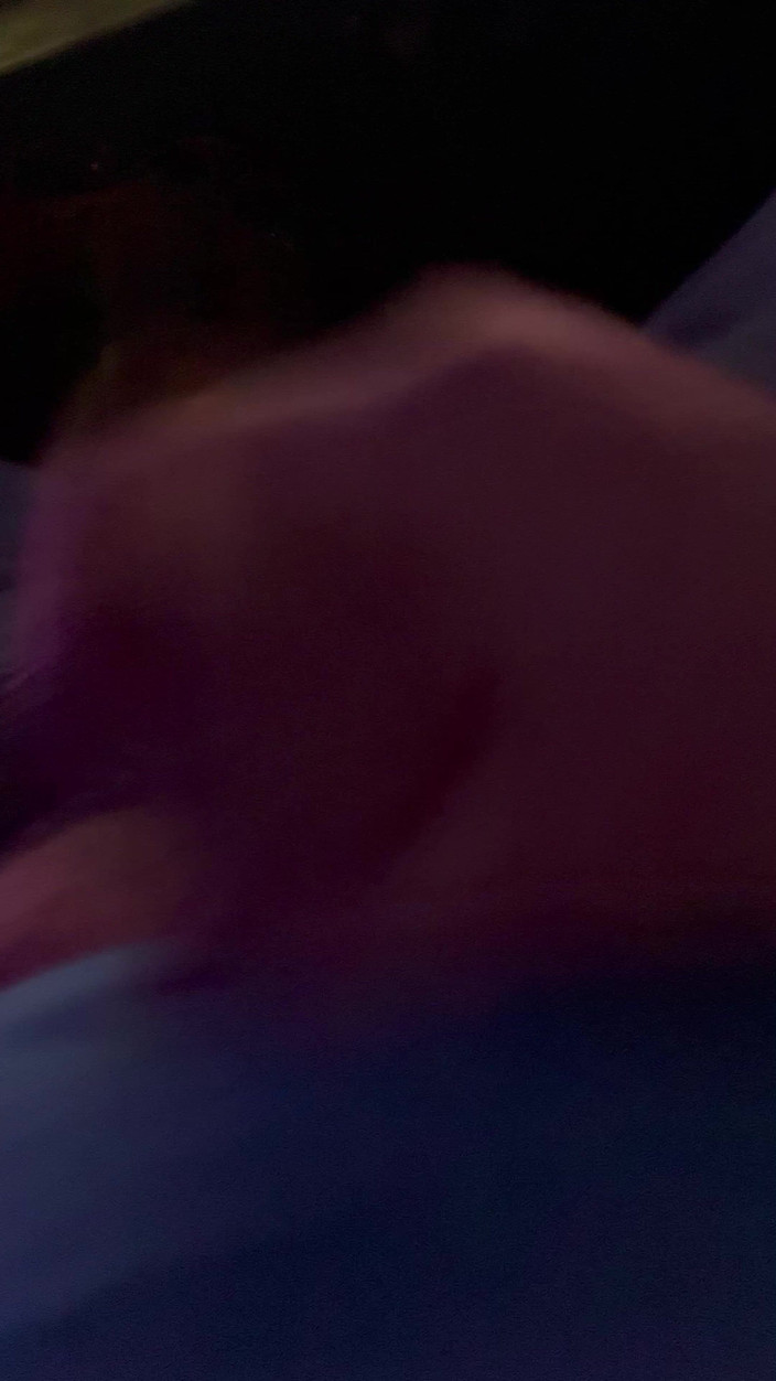 Respawn Daddy: 자위하고 노는 핫한 십대