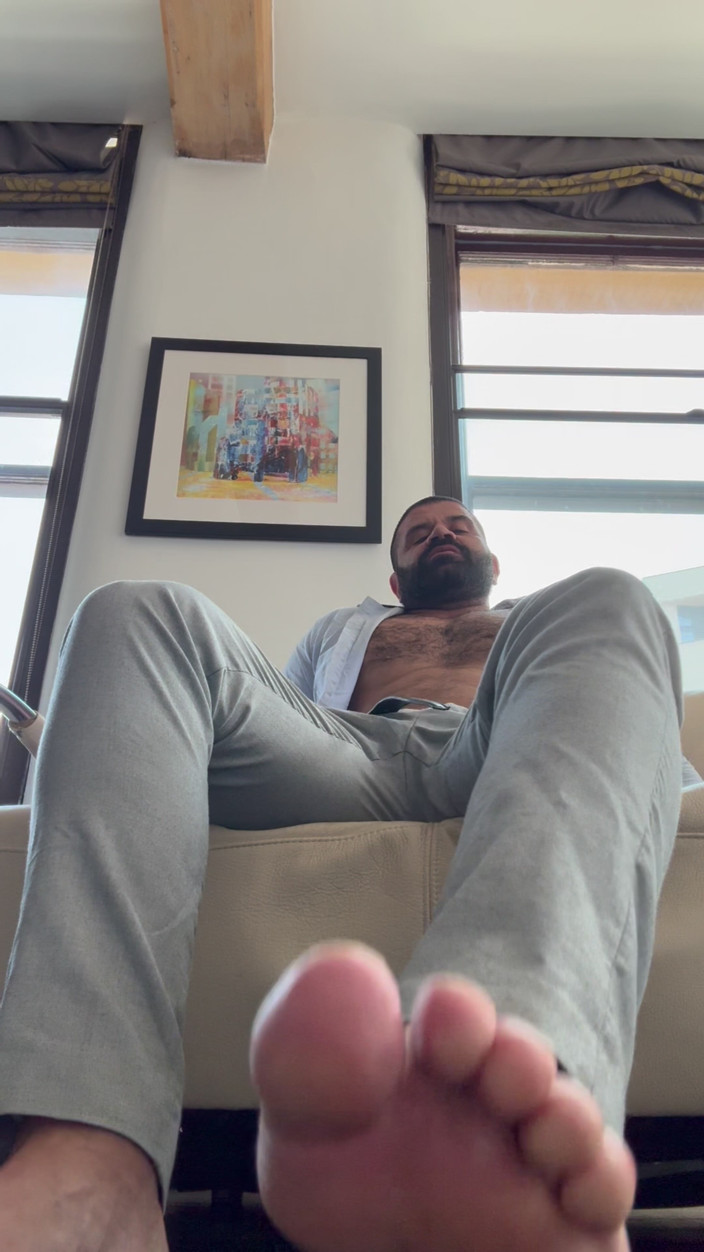 Massive daddy xxx: El işi sırasında yönetici