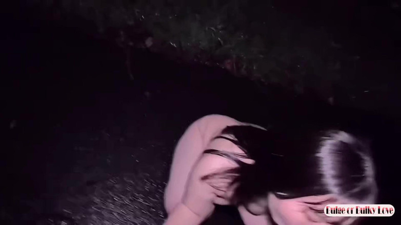 Asian cutie: L'incontro casuale con un servo pubblico non convenzionali entra in...