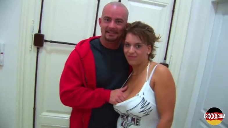 German amateur - 100% German hardcore videos: Nemțoaică complet naturală adoră o pulă încărcată în pizda ei umedă
