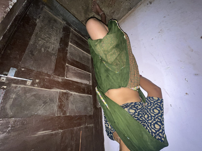 Ritu: Sexo com uma mulher do interior chamada para sua casa