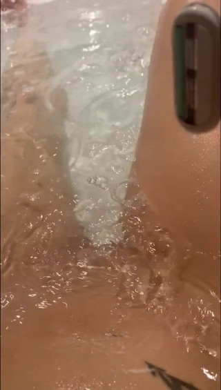 Keiiiti: Rasage en POV