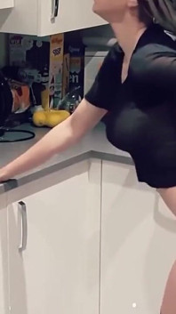 Yanlışlıkla dölleme ama yine de yüzüne boşalmak istiyor! Samantha Flair