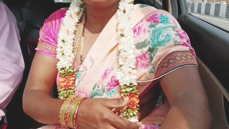 Telugu honey lips: Тітка з хлопцем