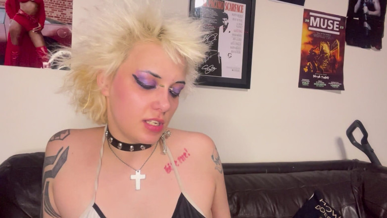 Glitterqueen1999: Comendo meu padrasto pervertido