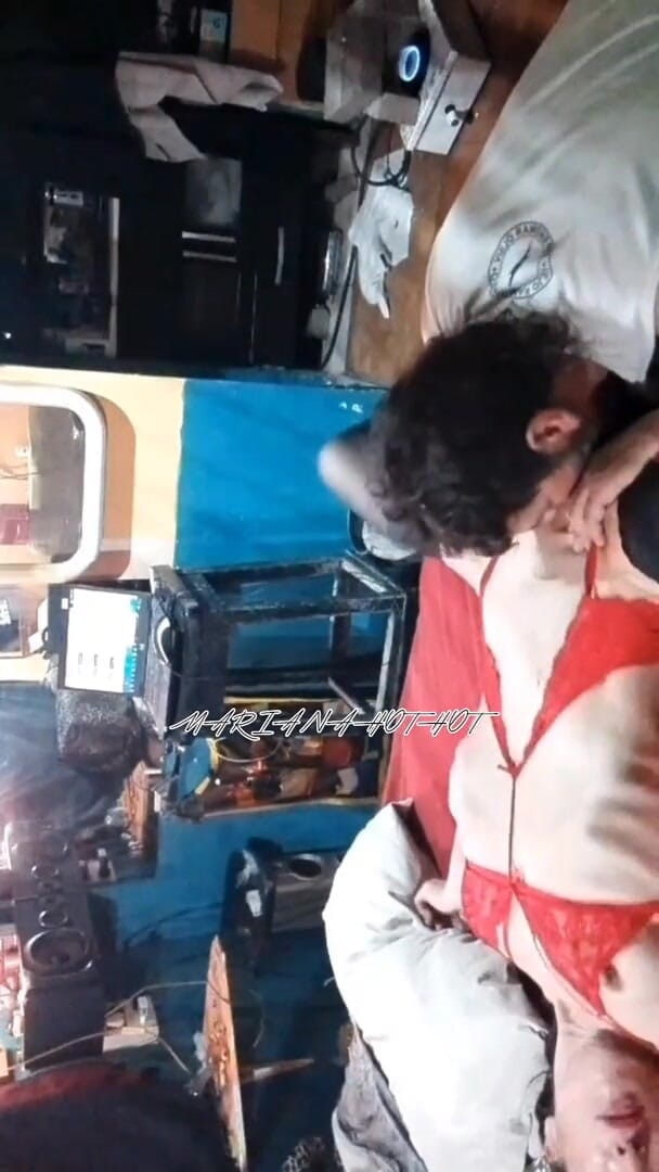 Marian sofar: Chupando Concha Arjantin