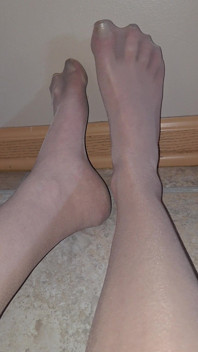 Sheer Nude Nylon Feet to Leak Over