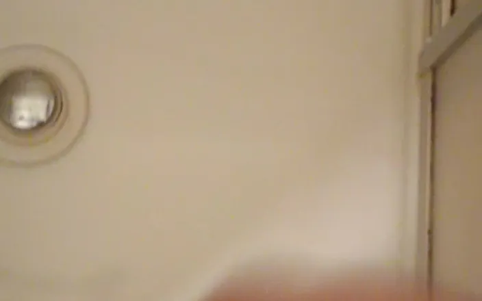 Ed Eden: Cumming Shower