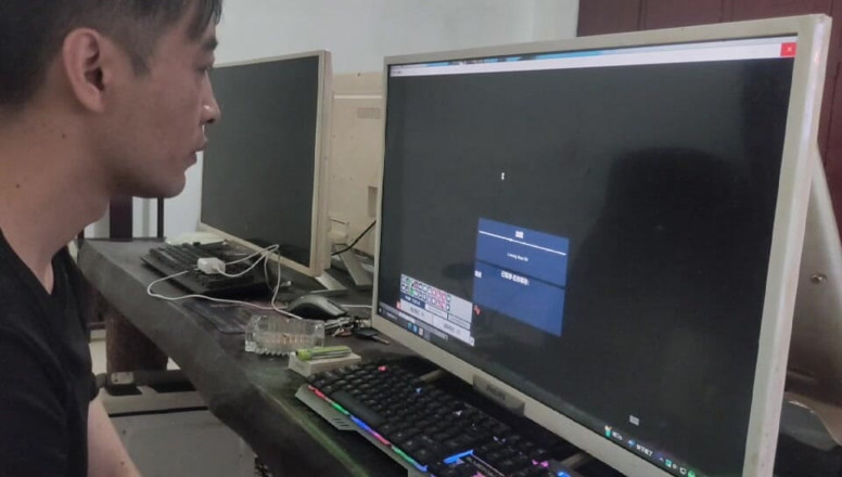 Sexsemimi: Ověřovací video tvůrce