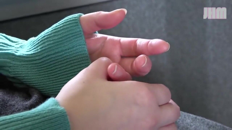 Japanese Hentai Matings: Bekännelse på en het vårresa - Megumi, 30, en gift kvinna - 01