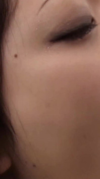 Aksi hot lesbian tante seksi dan gadis remaja jepang yang lagi asik jilat memek
