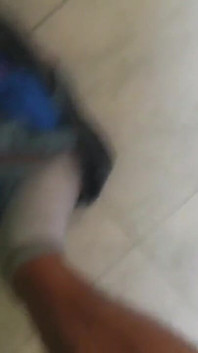 Nauczycielka zabiera mnie do domu na korepetycje, uwodzi mnie, a ja ostro ją pieprzę