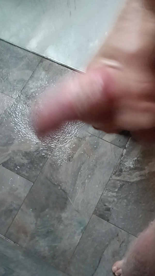 Showroom Cum (Chulio)