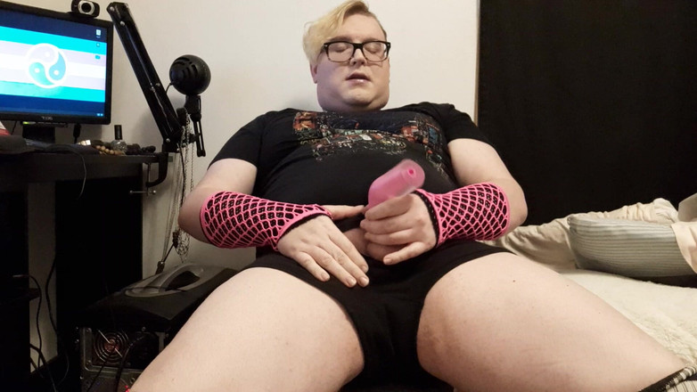 Roxxie rae page: 내 하드한 소녀콕 따먹기