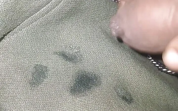 Hottypussy18: My Cum And My Pee