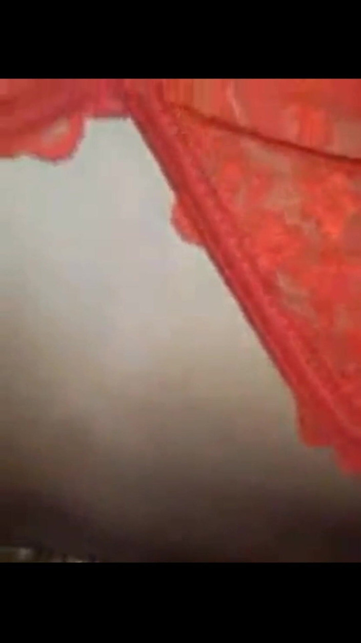 Sexyboudix: Desi sexy manželka