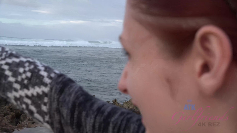 ATK Fans (Girlfriends): Vacanță virtuală în Hawaii cu Violet Monroe 5/5