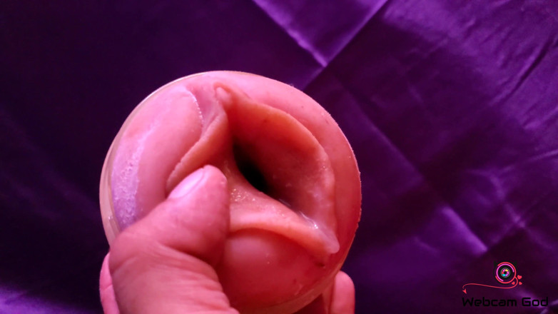 Arthur Eden aka Webcam God: Fleshlight, ep.2 - creampie (4k)