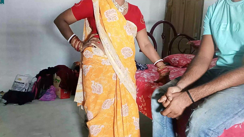 FireeCouple: Đụ bhabhi với lý do cởi bỏ quần áo của mình...