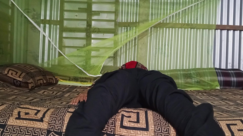 Indo sexy 2023: Stepson and Stepmom Must Share a Bed