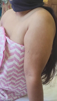 Právě jsem požádal svého nevlastního bratra, aby mi dal masáž indická dívka amatérské porno