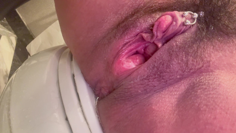 Musclemama4u: POV riesige squirting