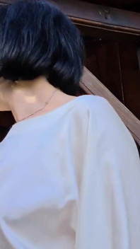 애널을 따먹히는 18세 소녀