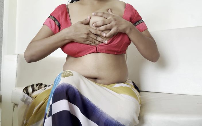 YourUrfi: देसी ब्लाउज मूतते हुए भाभी का रोलप्ले