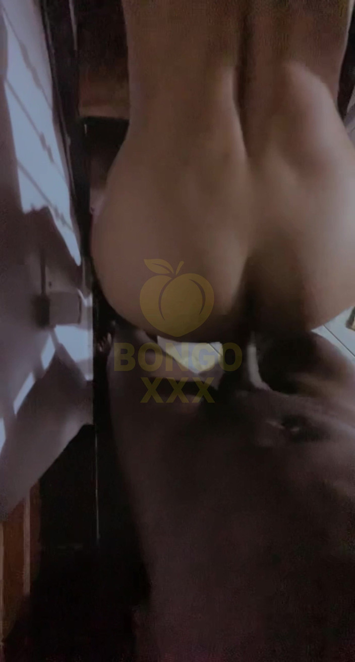 BongoXXX: She Loved It: Fucked Her in the Stairs