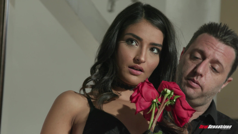New Sensations: Emily puede manejar cinco