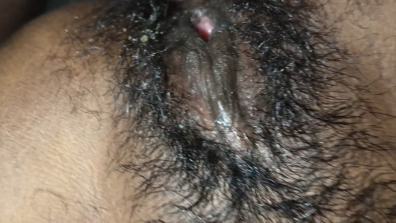 BR50451: Geschopt in het huis van Desi-schoonzus