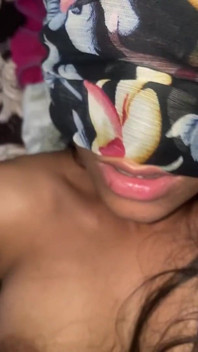 होटल में देसी Ladki ne Land chusa भारतीय लड़की