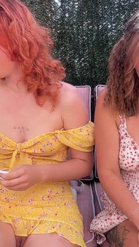 Niezen en neus pijpen in de tuin met Emma