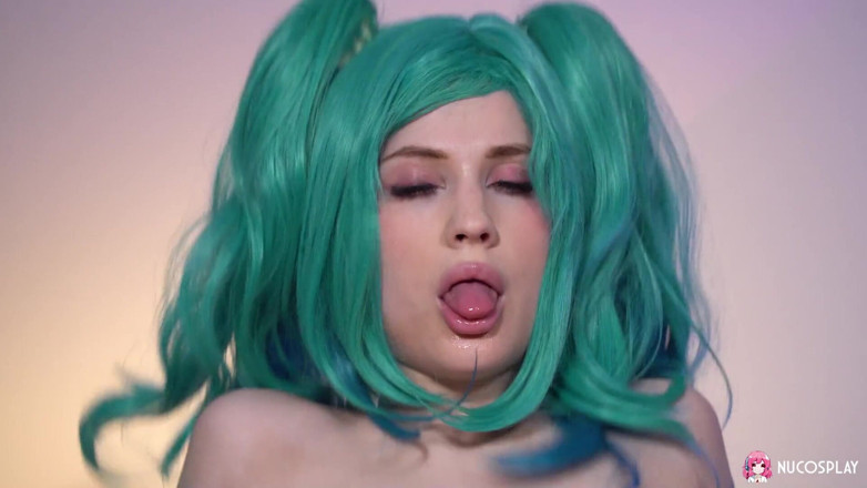 Nu Cosplay: Nikki Hill Is a Playful Hentai Slut Who Loves Big...