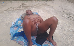 Sex naija 1: 그녀는 내 완성 된 건물의 좋은 친구입니다