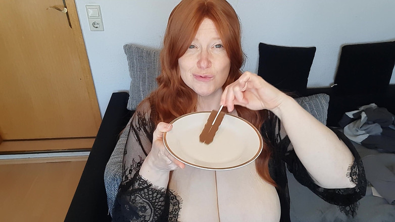 Curly_Dreams: Spritz on the Chocolate Lolly