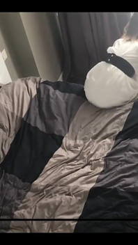 妻が恋人と浮気しているところを撮影しました