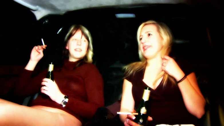 Deutschland porn: Threesome on German highway
