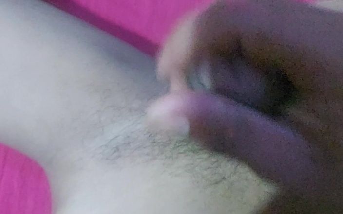 HotBabymaster: 20 anos, pênis de menino, vamos mastrubrar juntos