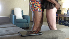 AZGIGOLO: Allein in einem hotel mit blonder heißer ehefrau