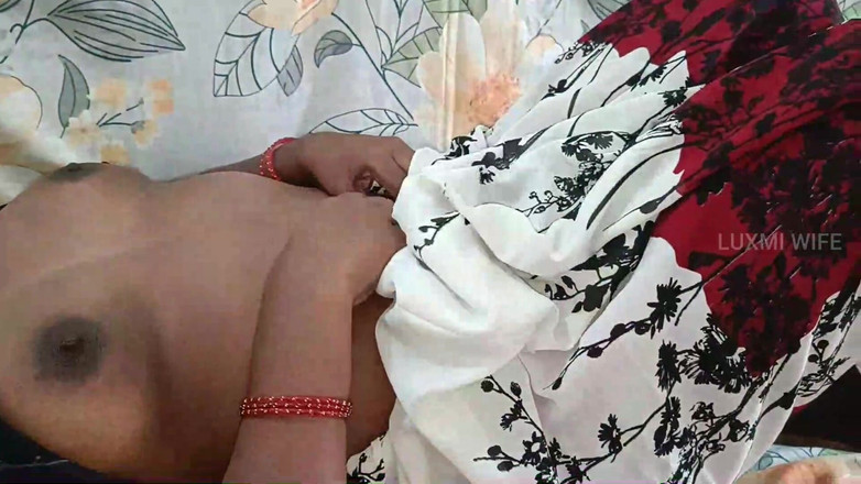 Luxmi Wife: 人妻达到高峰高潮 - 5